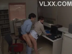 Mồm em ngập tinh trùng rồi mà anh địt vẫn khỏe quá